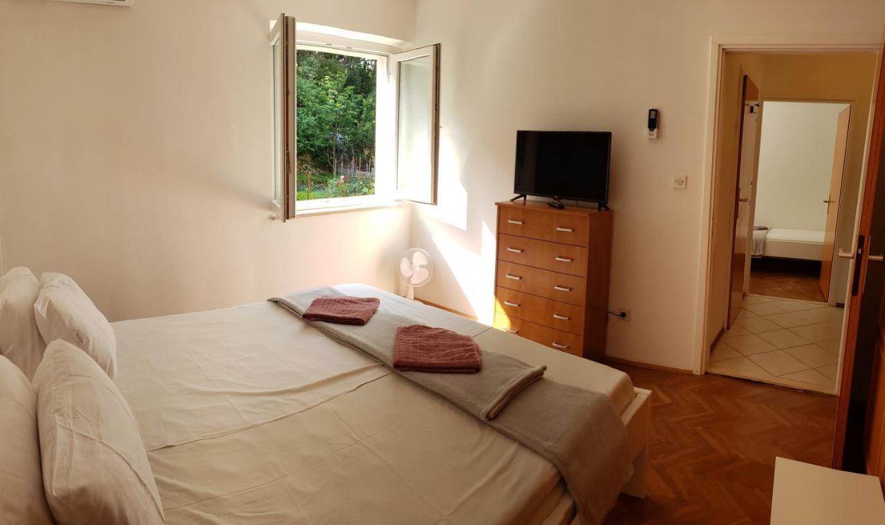 Pine Tree Apartment 杜布罗夫尼克 外观 照片